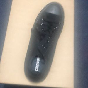 Converse black tennis Shoes